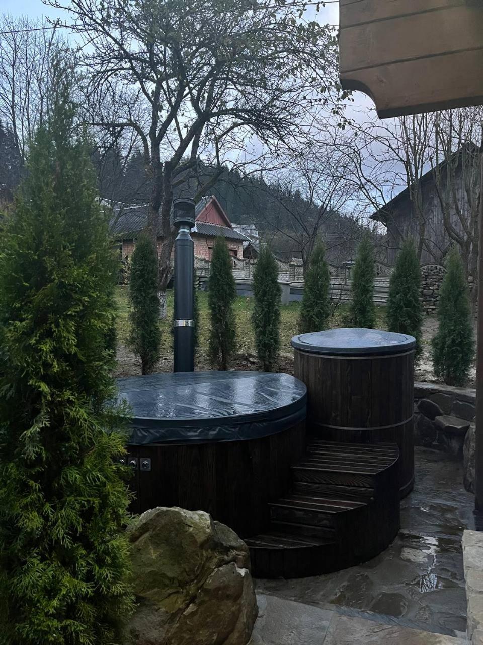 Cottage Familiya Verhovina Kültér fotó