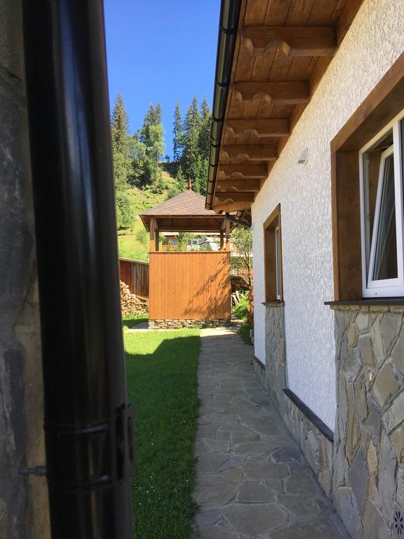 Cottage Familiya Verhovina Kültér fotó