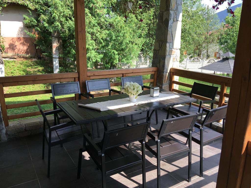 Cottage Familiya Verhovina Kültér fotó