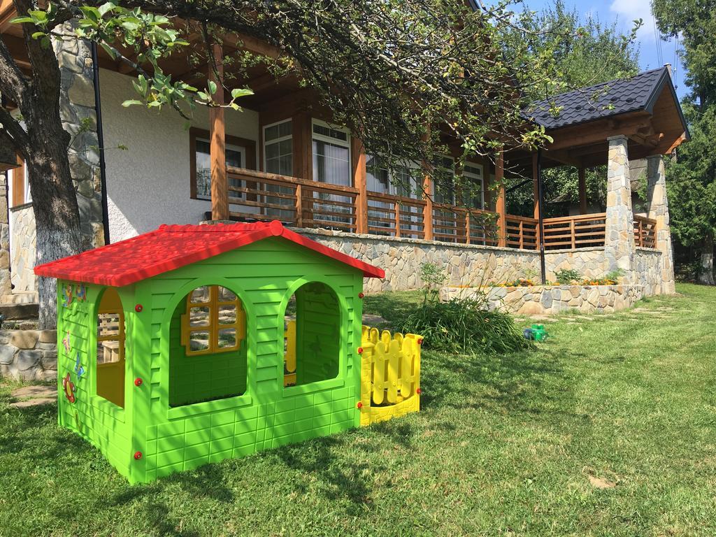 Cottage Familiya Verhovina Kültér fotó